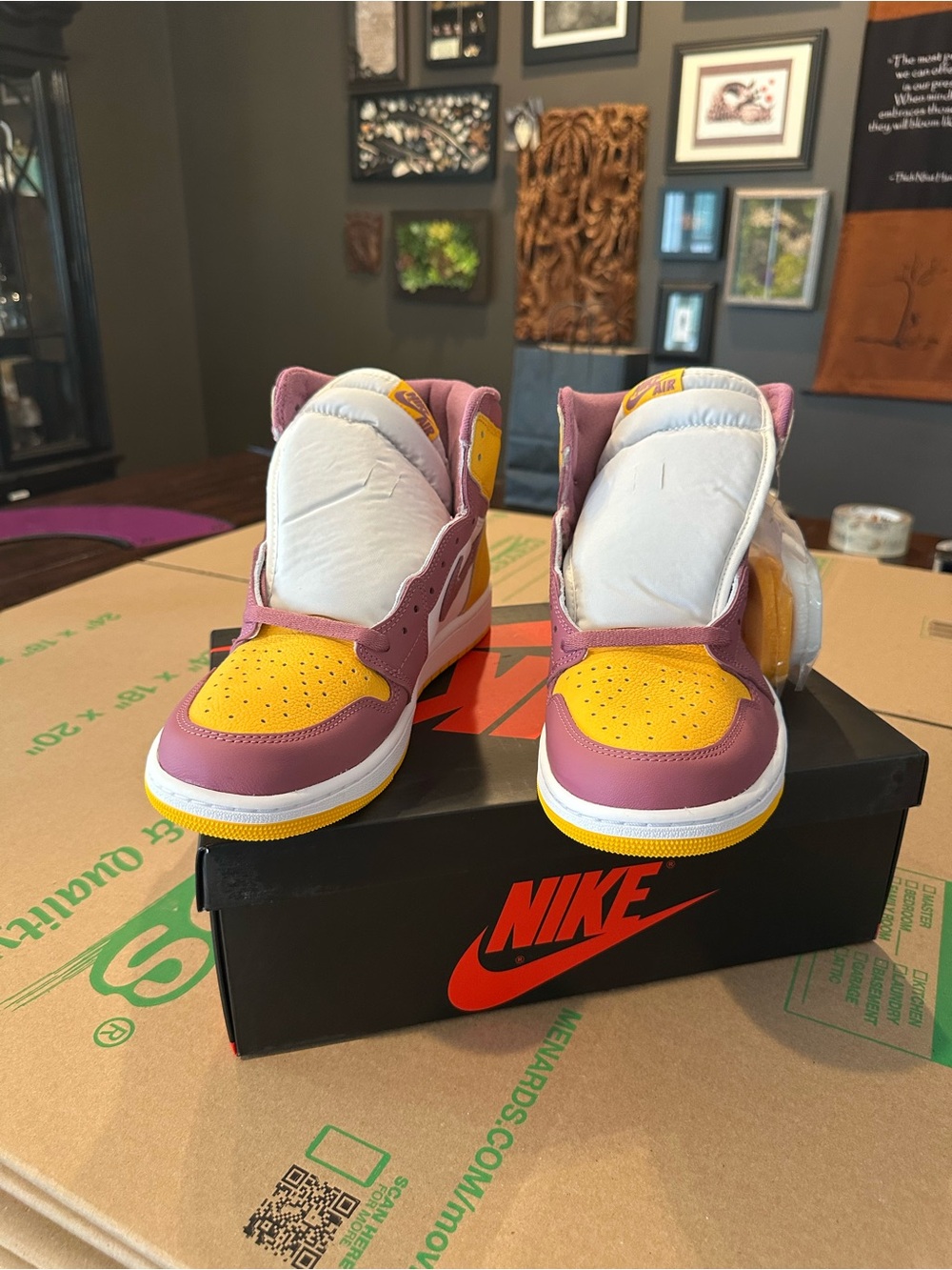 NEVER WORN - Jordan 1 Retro High OG Brotherhood (Size 12M)